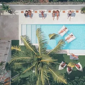 Arya Wellness - Female Only Hostel Ubud